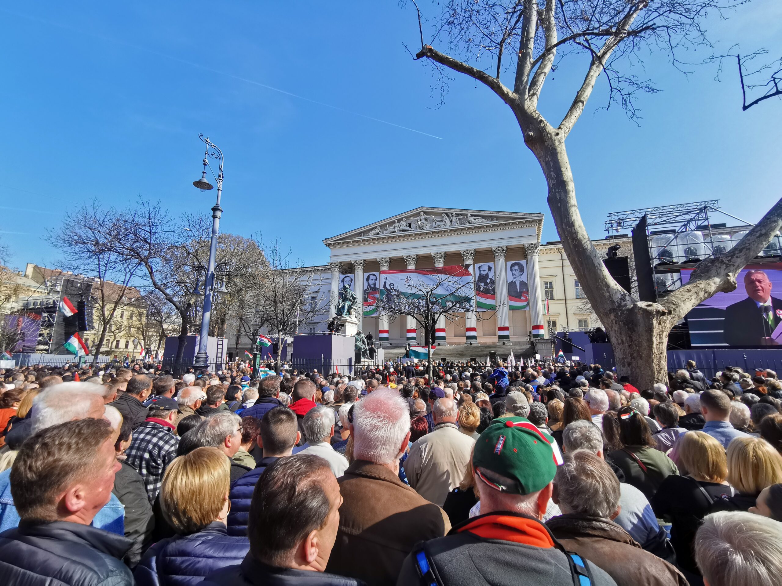 Populism merges with the far-right: welcome to Hungarian politics